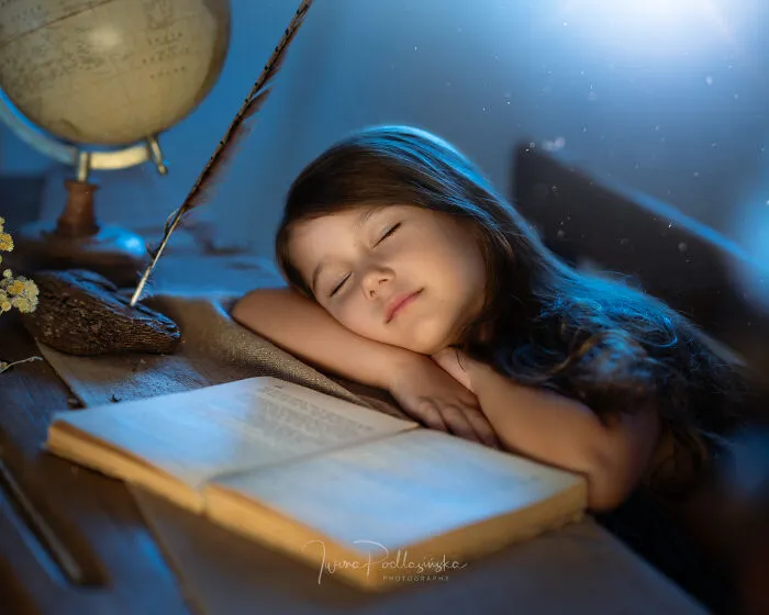 With These Childhood Photographs, I Want To Revive Reading Habits (18 Pics)