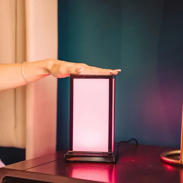 Stay Connected: A Modern <span Style="Font:inherit;color:#d74b1f;"> Wi-Fi Touch Lamp Set </Span> For Long-Distance Connection!