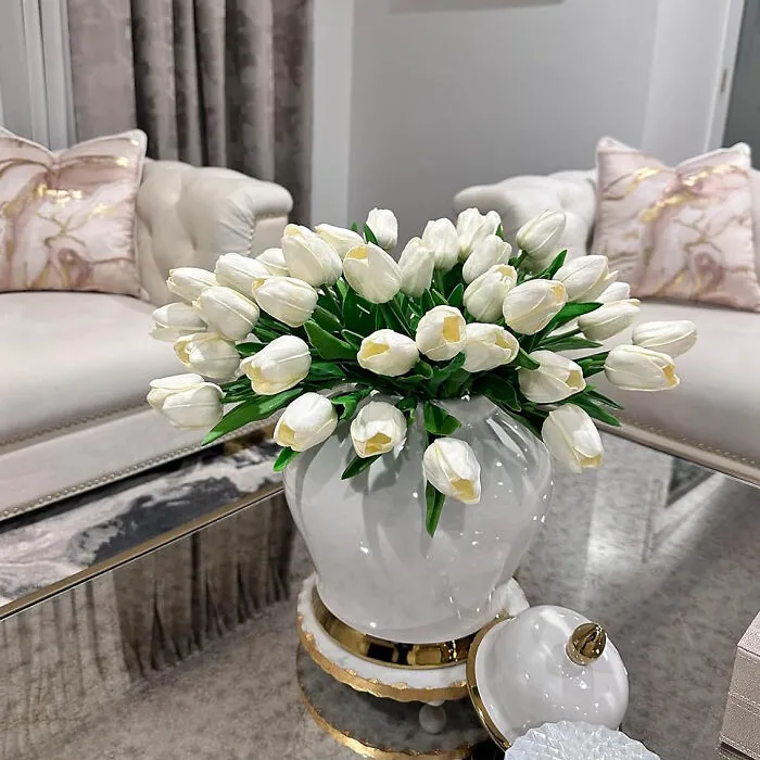 Blooms Of Elegance: <span Style="Font:inherit;color:#d74b1f;"> Artificial Tulip Bouquet </Span> - 20pcs Of Silk Flowers To Enhance Your Space!