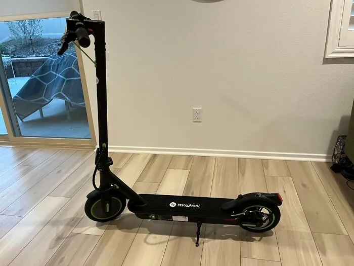 Zip Through The Streets With <span Style="Font:inherit;color:#d74b1f;"> The Electric Scooter</Span>: Effortless Commutes And Adventure Awaits!