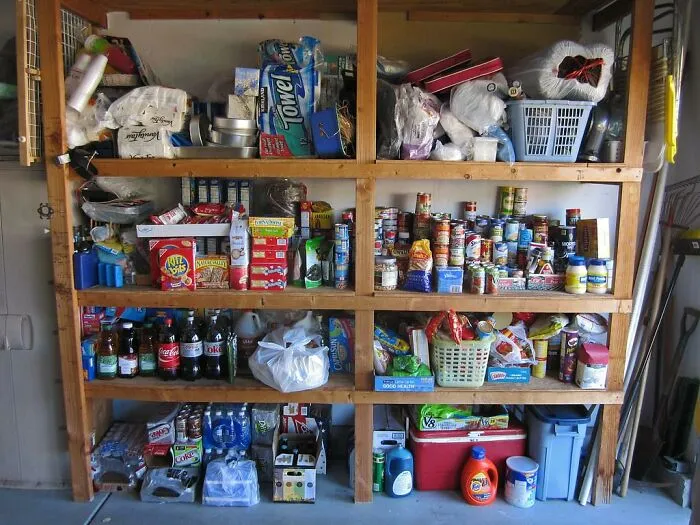 “The Carpet Was Just Like Squish Squish Squish”: 30 Wild Things Workers Saw In Clients’ Homes