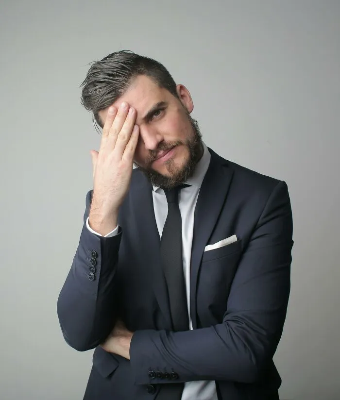 30 Red Flags To Keep An Eye Out For At Any Company