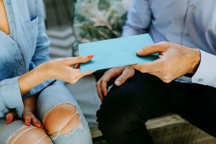 30 People Share The Most Effective Psychological Tricks They Have Ever Used