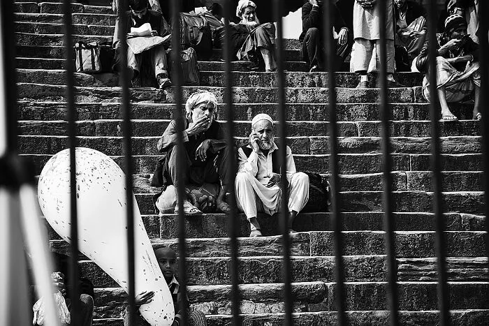 I Took 22 Photos Showcasing Life On The Streets Of Old Delhi