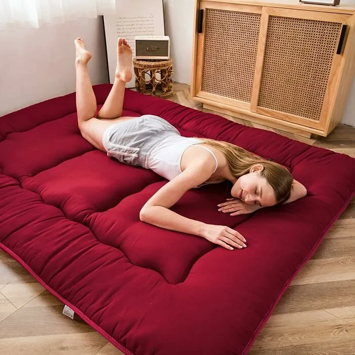 Indulge In Comfort With The Japanese <span Style="Font:inherit;color:#d74b1f;"> Floor Mattress</Span>