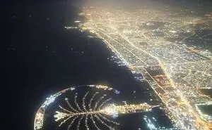 50 Mildly Interesting Things People Saw Through A Window And Just Had To Share