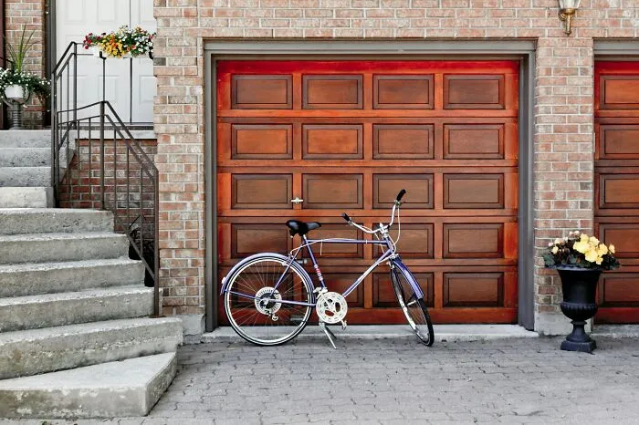 23 Examples Of Dangerous But Perfectly Legal Things That People Own