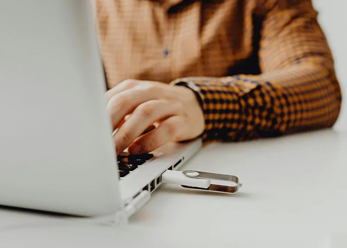 20 Objetos obsoletos que mucha gente sigue usando sin problema