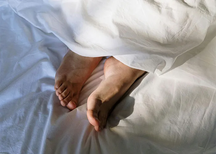 30 People Share Their 'Weird' Things And Ask If Others Do Them As Well