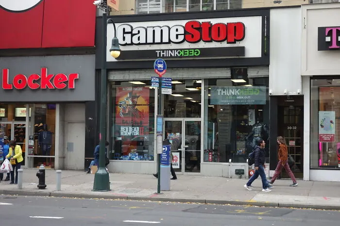 30 People Share What Loopholes They Exploited Until Someone Realized What Was Going On