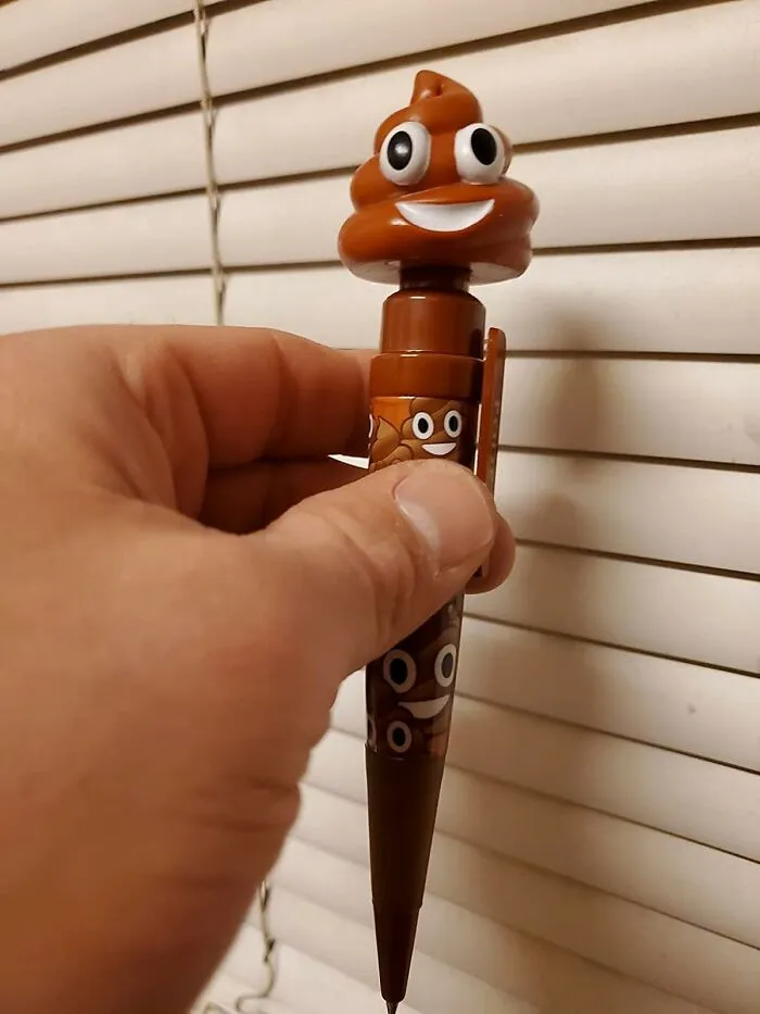 Bring Laughter To Any Occasion With <span Style="Font:inherit;color:#d74b1f;"> The Farting Poop Pen</Span>: A Hilarious Gag Gift For All Ages