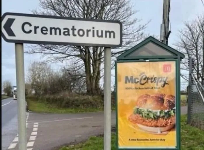 50 Signs That Are Poorly Placed, Badly Designed Or Simply Funny, Shared In This FB Group