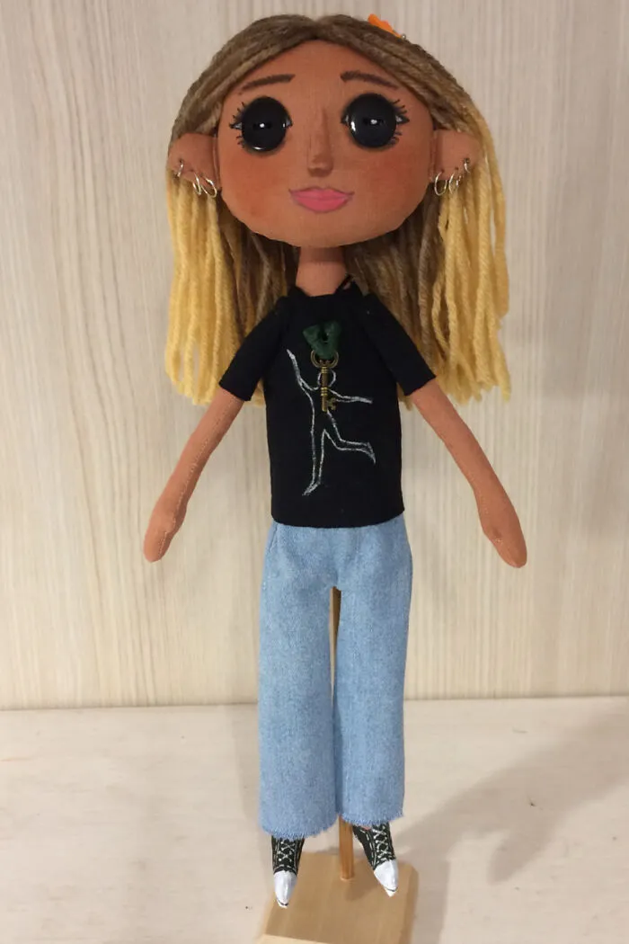 I Create Custom Coraline-Inspired Art Dolls (10 Pics)
