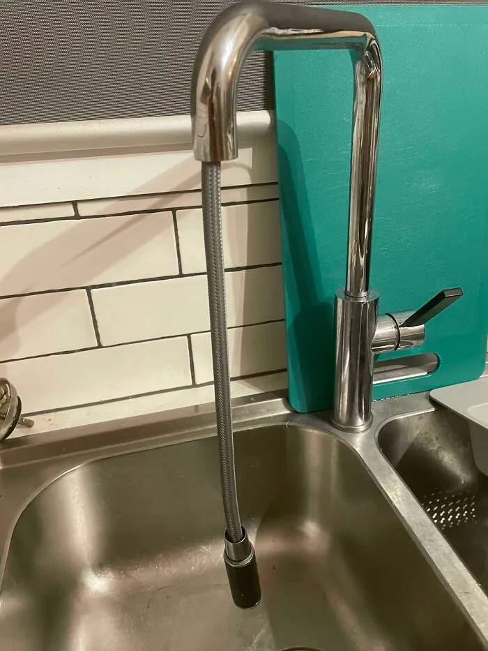 The Tap Hose No Longer Retracts, How Do I Fix This?