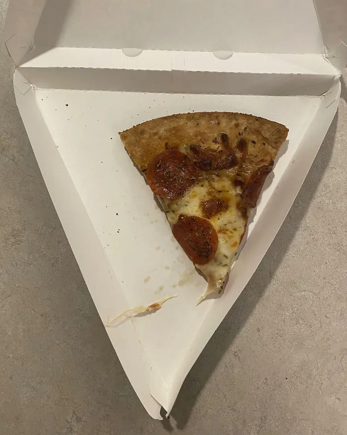 What My College Deems Acceptable For A $9.50 Pizza