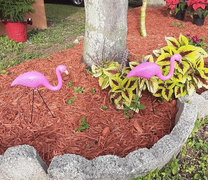 Embrace Whimsy With <span Style="Font:inherit;color:#d74b1f;"> Pink Flamingo Yard Decor</Span>: A Splash Of Fun For Your Outdoor Haven