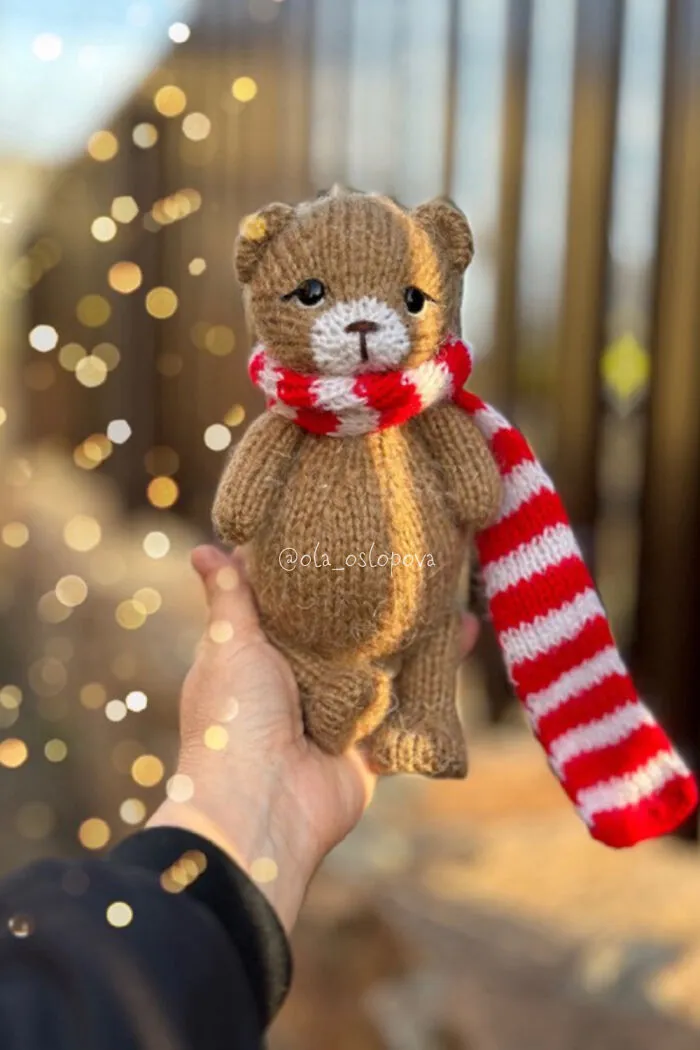 My Passion Is Knitting Heirloom Mini Bears, Here Are 8 Of Them