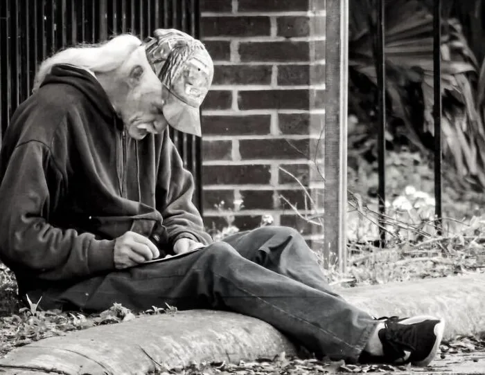 High Cost Of Low Living: My Photography Project (15 Pics)