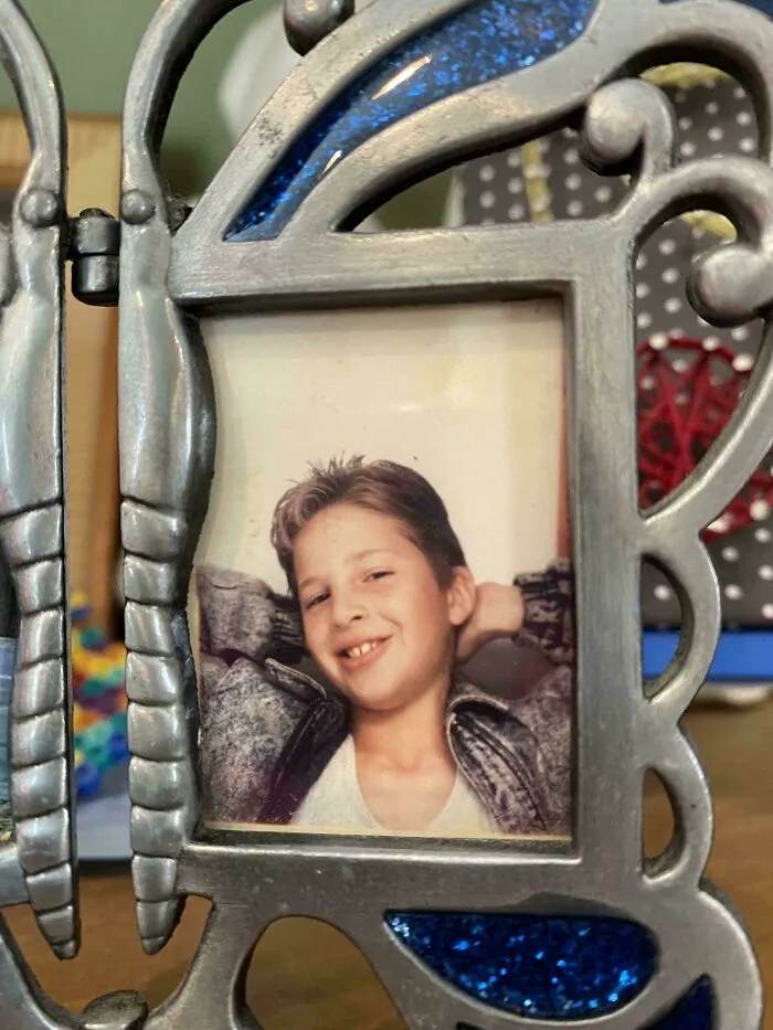 Mi esposa enmarcó esta atrocidad. 7 años en 1987