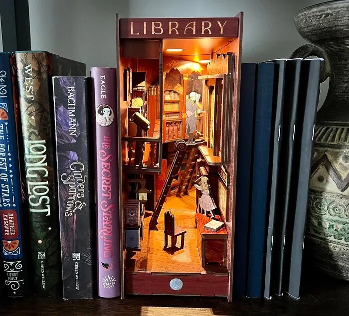 Craft A Tiny World Of Stories With This <span Style="Font:inherit;color:#d74b1f;"> Mini Library Book Nook Kit</Span>