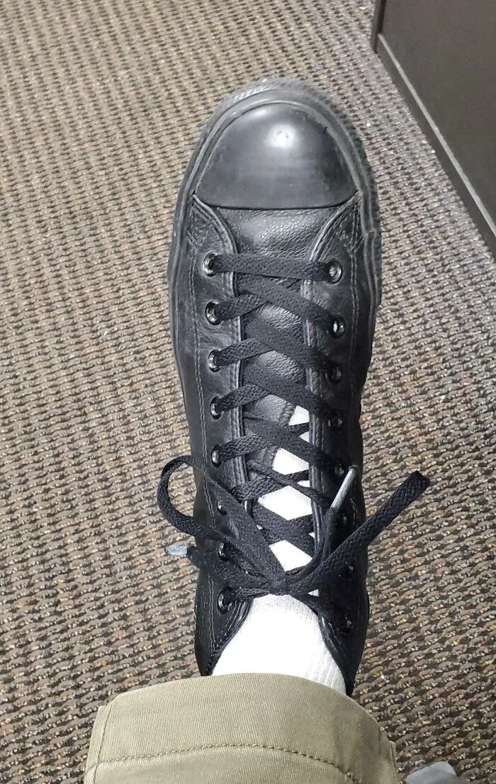 Esto pasa mucho cuando llevas Converse