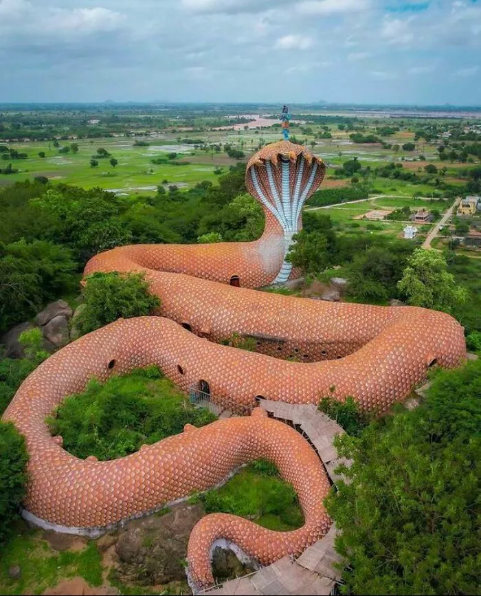 Snake Shaped Temple In India Dedicated To Lord Krishna
