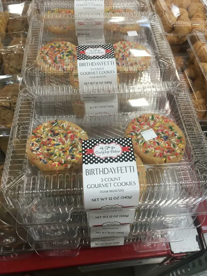Birthdayfetti cookies in excessive packaging with misleading label.