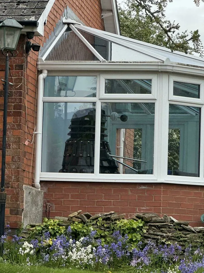 Walked Past One Of The Neighbours Houses. I’m Not 100% Sure What Happened Here, New Neighbours? Squatter? Invasion?