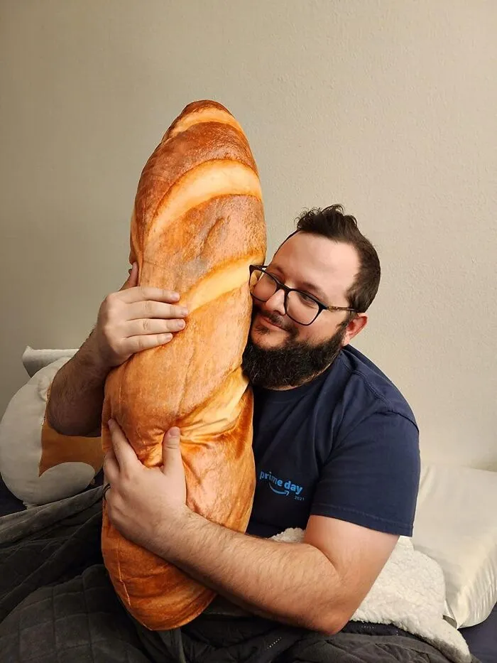 <a style="display:inline;" href="https://www.amazon.com/Levenkeness-Simulation-Pillow-Cushion-Stuffed/dp/B07QLCLJ2Q?crid=247GB6VZ35PZS&dib=eyJ2IjoiMSJ9.U72L5YDyPkNM7rCTjRfTBlo70vu1eZIH5p0pMoNWpOcRq1M7kwTDo0bRNesHpmkLt5w-_PIyQylZNuKjLxoUykc9ww7az5WVfauTqtZaw1gU6L8Sm7LXO9uFHP8qrLKzARq-GGrsfnfQkL2qSsM0ycPdLryJpfsSYfESBQYpJMZPZ_g0epIKPj0CWQNBzn7Rx8tsl-UsztbUy-ZcvUBsgTzNul-9GI-U412oEbyZZkDLB8iCsvddpl6P4WislljgDp0f8XkSH-A0elUyuBTBV3zDJG5k3BedcUs1J4dFeZE.s583xyk5ar98JNr2JaeeMfCCYmcbtx2yuIKhNJWvgOA&dib_tag=se&keywords=weird%2Bitems%2Bto%2Bbuy%2Bfor%2Bno%2Breason&qid=1713172419&sprefix=weird%2Bitems%2Caps%2C208&sr=8-51-spons&sp_csd=d2lkZ2V0TmFtZT1zcF9tdGY&th=1&linkCode=ll1&tag=bphamster-20&linkId=88257e4c2ae6b30d910de983b134f369&language=en_US&ref_=as_li_ss_tl " target="_blank"> When Life Gives You A Bunch Of Comfort, Make It Look Like A Loaf. Ladies And Gentlemen, The <span Style="Font:inherit;color:#d74b1f;"> Bread Shape Plush Pillow</Span>