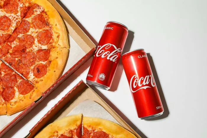 27 Addictions That Have Been Normalized So Much That They Aren’t Considered Harmful