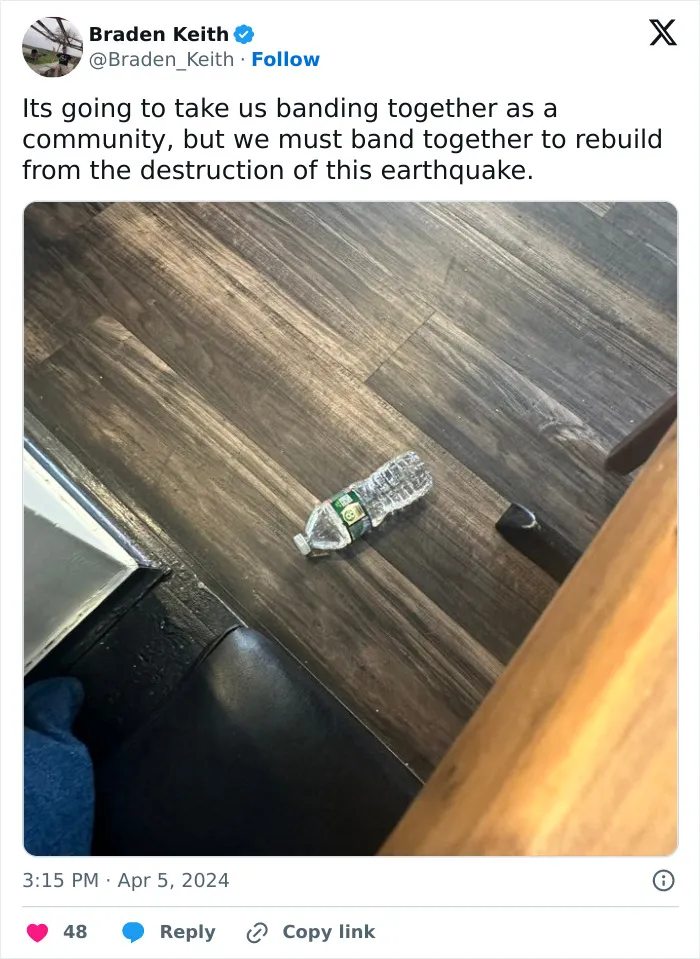 People Created "We Will Rebuild" Trend For East Coast Earthquake And It's Hilarious (30 Images)