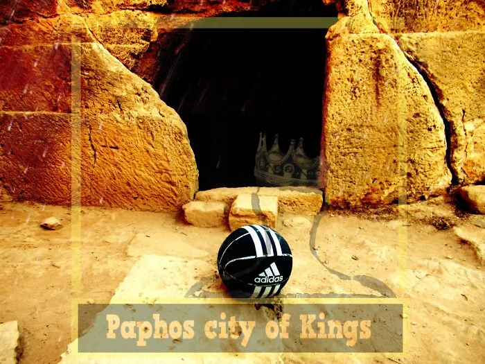 8 Photos That I Took In The Tomb Kings Area