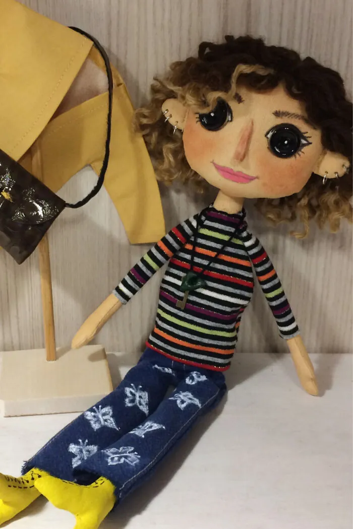 I Create Custom Coraline-Inspired Art Dolls (10 Pics)