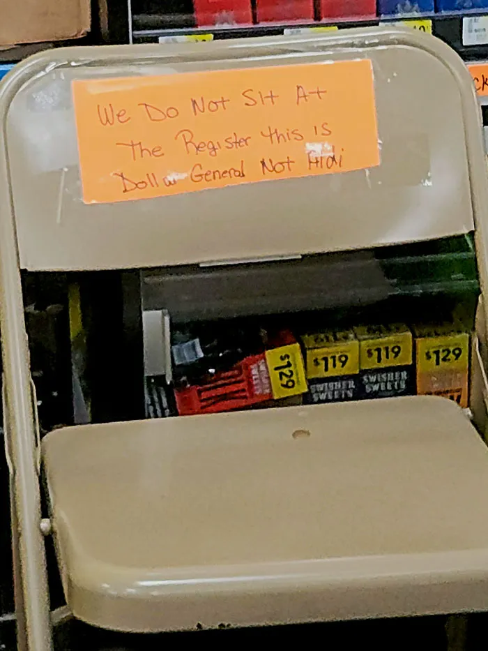 Dollar General Management With An Inspiring Message To Staff