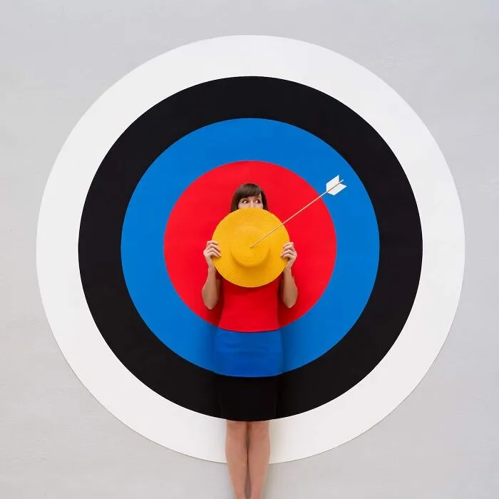 22 Surreal Photos Created Without Digital Tricks By Daniel Rueda And Anna Devís (New Pics)
