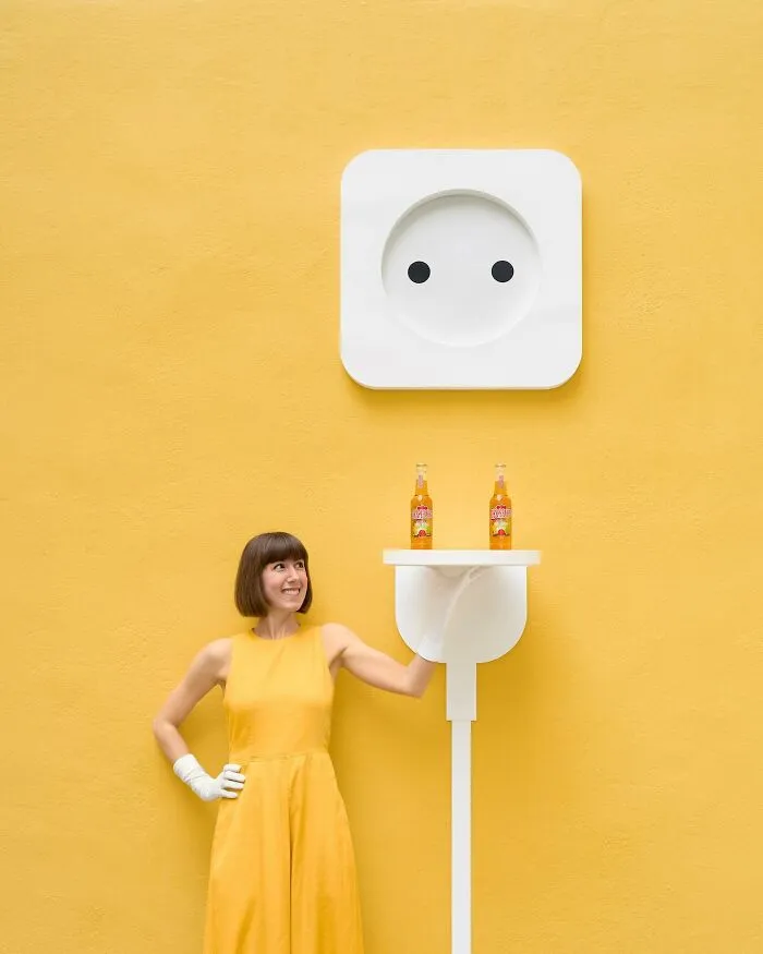 22 Surreal Photos Created Without Digital Tricks By Daniel Rueda And Anna Devís (New Pics)
