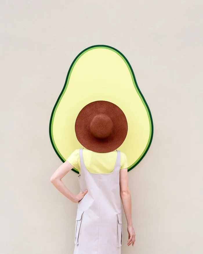 22 Surreal Photos Created Without Digital Tricks By Daniel Rueda And Anna Devís (New Pics)