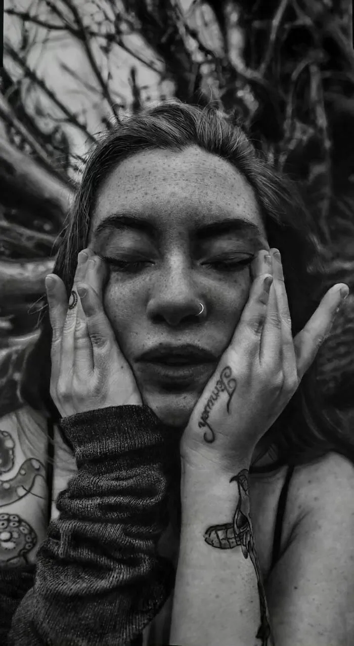 Artist Spends Hundreds Of Hours Creating Drawings With Charcoal And Graphite Pencils (30 Pics)