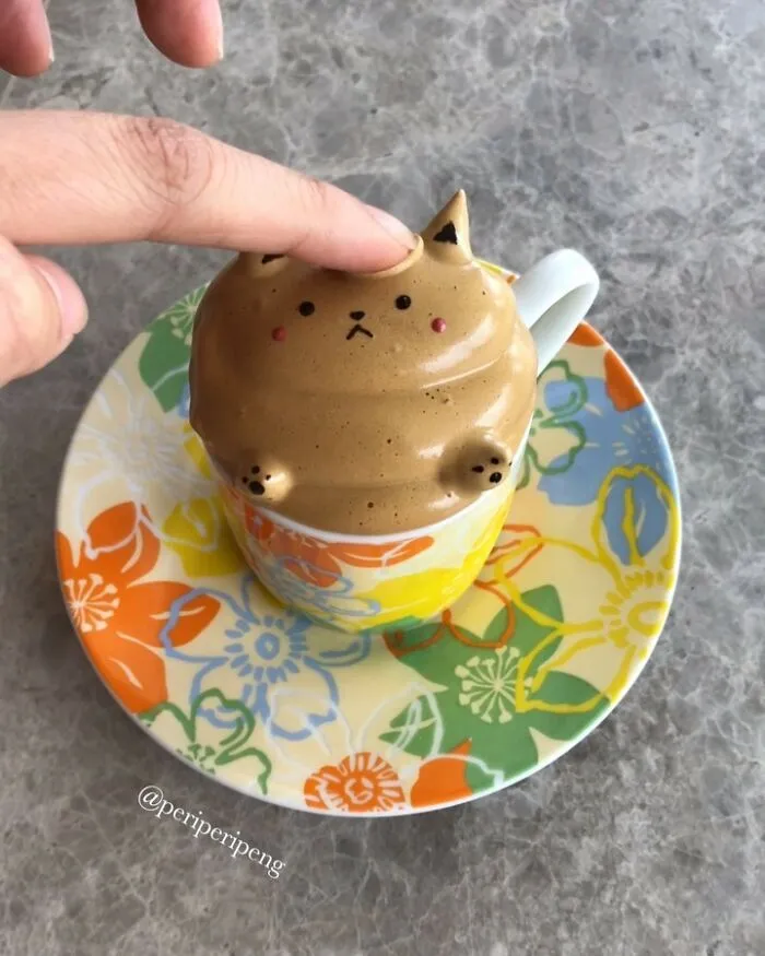 45 Captivating Sculptures And Drawings Made Entirely From Coffee Foam By Daphne Tan (New Pics)