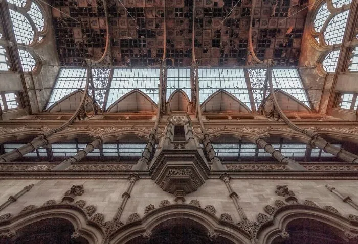 I Photographed An Abandoned Building From The 15th-Century, And Here's The Result (11 Pics)