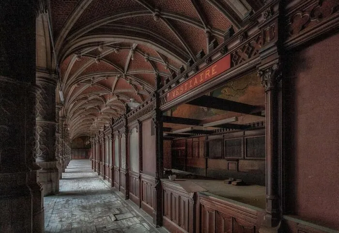 I Photographed An Abandoned Building From The 15th-Century, And Here's The Result (11 Pics)
