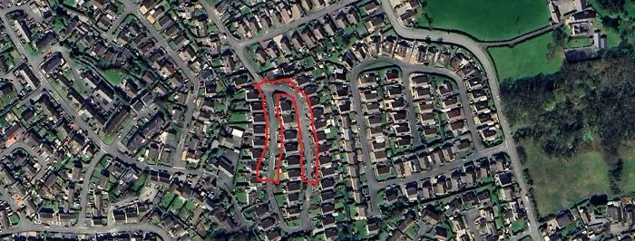 N. Coordinates: 53°13'26"N 4°11'58"W