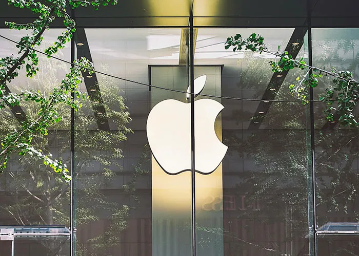 “If Buying Isn’t Owning, Piracy Isn’t Stealing”: 35 Tech Products That Are Huge Scams