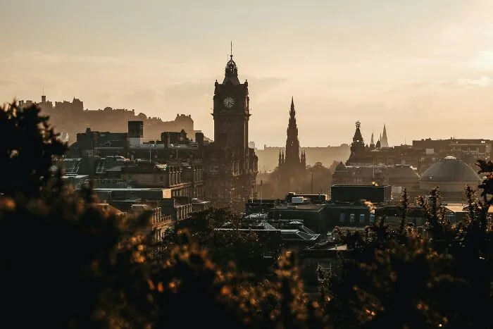 Someone Asked “What Is The Best City You’ve Ever Visited?” And 30 Peeps Delivered