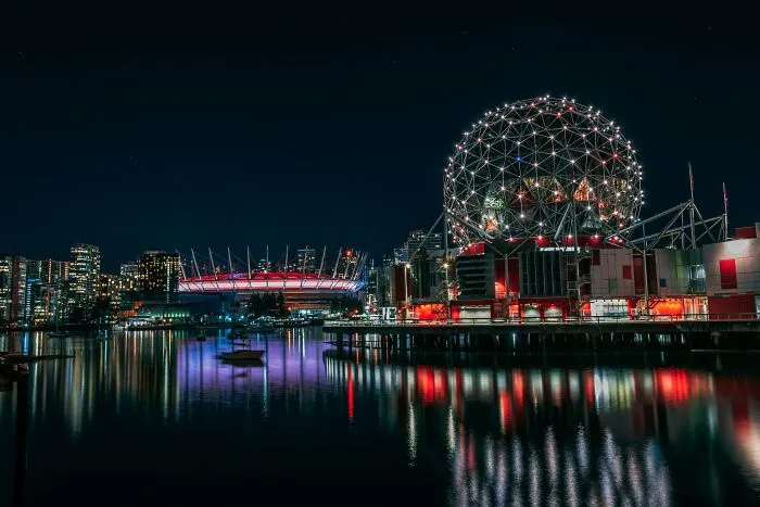 Someone Asked “What Is The Best City You’ve Ever Visited?” And 30 Peeps Delivered