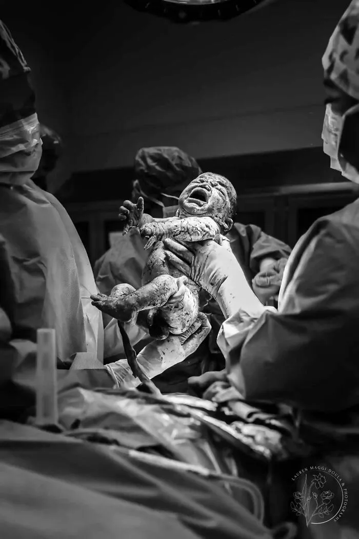 Best In Delivery: Black & White: "Into Their Hands", Lauren Maggi , United States