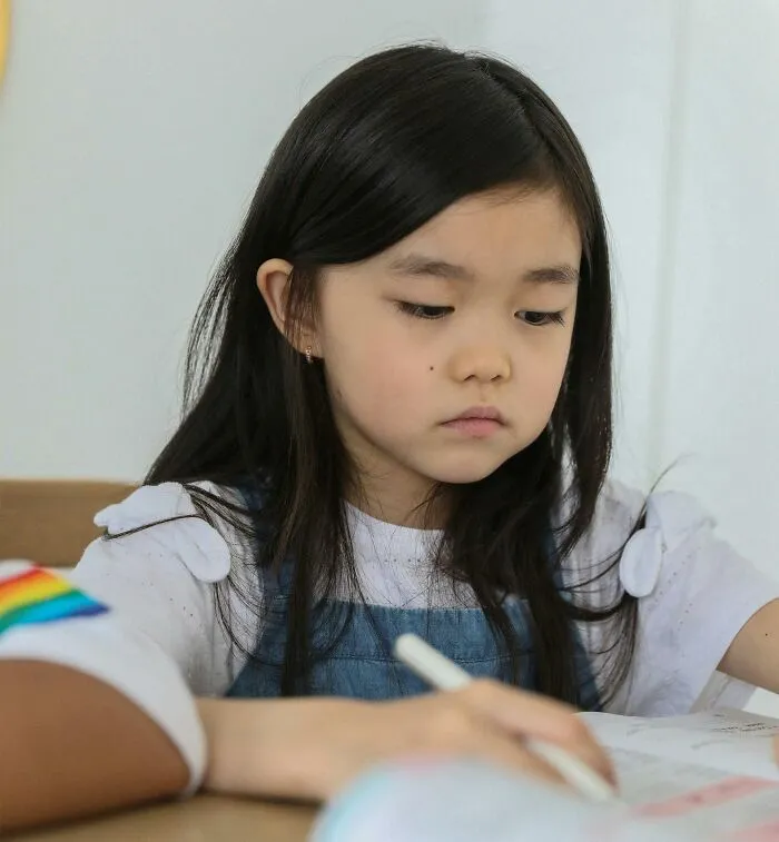 “Don’t Say That To Your Kid”: 22 Tips On Teaching And Parenting From This School Principal