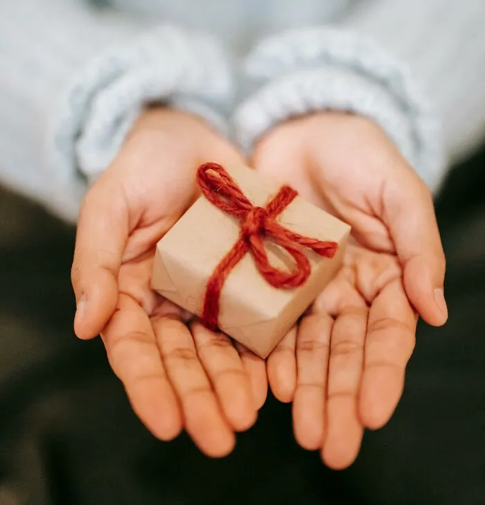 “Adults Who Are Married, What Small Things You Do Make Your Marriage Stronger?” (30 Answers)