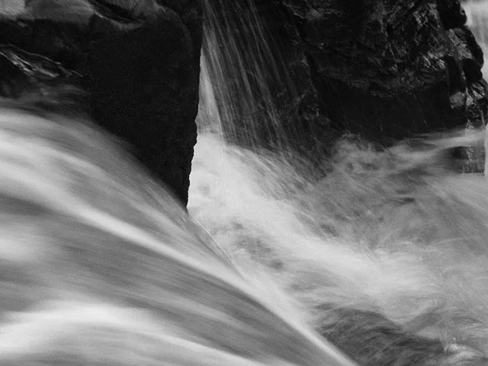 “Moving Water”: 35 People Share Things People Might Not Realize Are Really Dangerous
