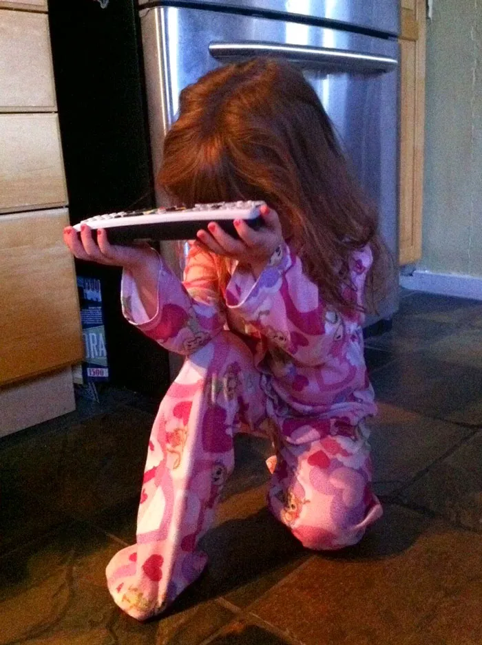 This Is How My Kid Asks To Watch Cartoons In The Morning